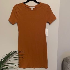 Casual ribbed mini dress